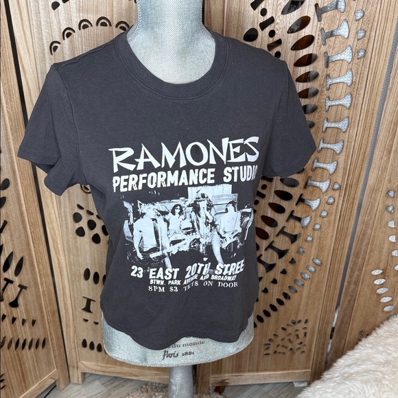 Divided Tops - Divided Black Graphic Tee